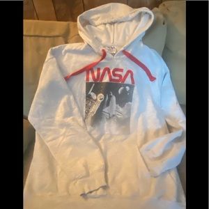 NASA Hoody EUC, Says XXL but it’s a big youth size and roomy. Like New